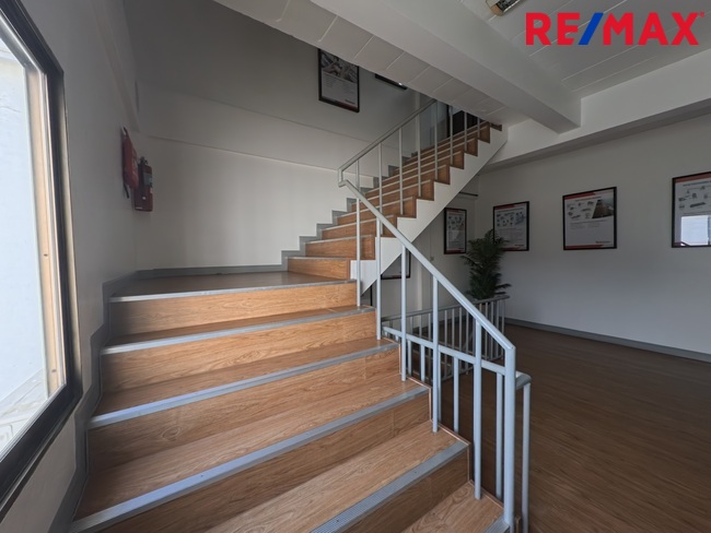 [PREMIUM SALE] ขายอาคารพาณิชย์ 6 คูหา 329 ตร.ว. ติดถนนศรีนครินทร์ / 6-Unit Commercial Building | 329 Sq. Wah | Srinakarin Main Road