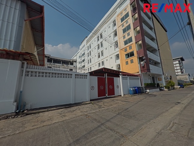 [PREMIUM SALE] ขายอาคารพาณิชย์ 6 คูหา 329 ตร.ว. ติดถนนศรีนครินทร์ / 6-Unit Commercial Building | 329 Sq. Wah | Srinakarin Main Road