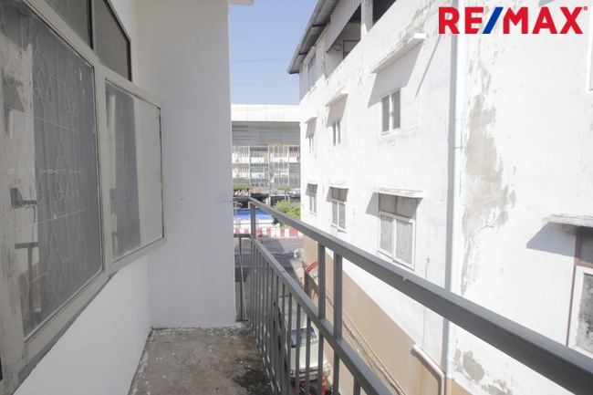 อาคารพาณิชย์สุขสวัสดิ์ บางปะแก้วดาวคะนอง ใกล้ถนนใหญ่เดินเข้าออกได้ รถไฟฟ้าบางปะแก้ว 3ชั้น 16วา รูปที่ดินถุงเงินถุงทอง อยู่อาศัย โกดังเก็บของ