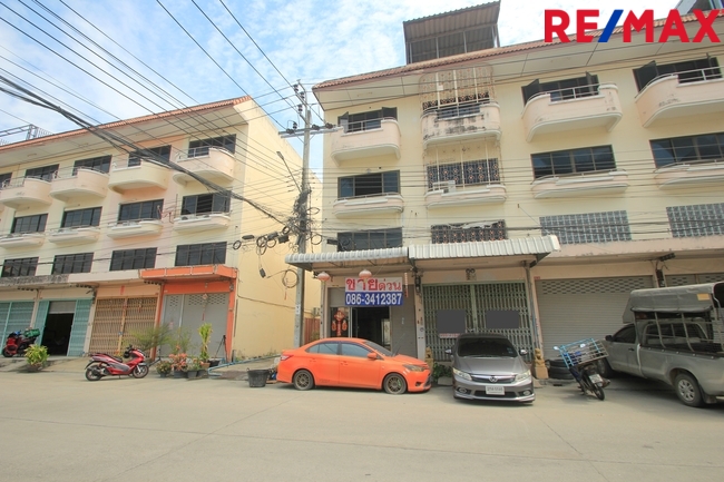 อาคารพาณิชย์สุขสวัสดิ์ ประชาอุทิศ สุขนิเวศน์2 ทำเลค้าขาย เปิดสำนักงาน ริมถนนเมนหน้าโครงการก่อนเข้าหมู่บ้าน ห้องริมระหว่างตึก ใกล้บิ๊กซีสุขสวัสดิ์ สะพานภูมิพล1-2