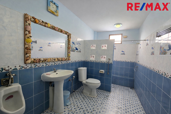 ขายอาคารพาณิชย์ 3.5 ชั้น 3 คูหา พระราม 2 ซอยสะแกงาม 35/3 พื้นที่ใหญ่ เหมาะทำธุรกิจ