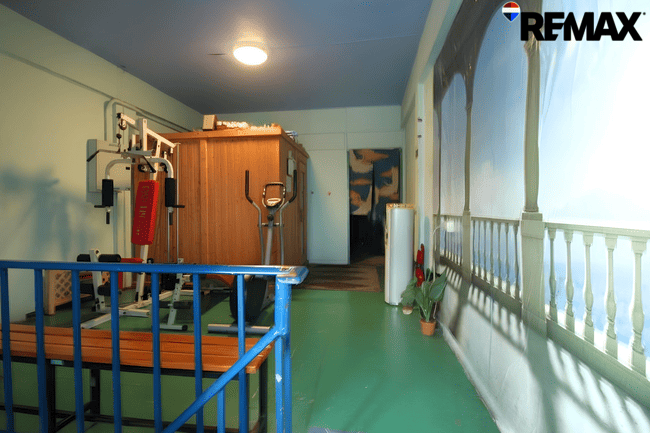 อาคารพาณิชย์ติดถนนพระราม 2 ทำเลค้าขาย ใกล้ทางด่วน ราคาพิเศษเพียง 4.3 ล้าน