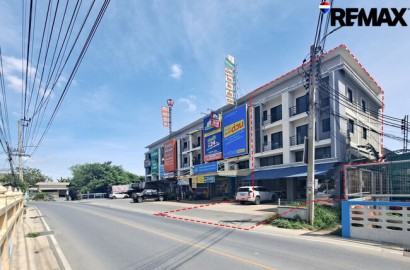 ขายอาคารพาณิชย์ 2ห้อง นนทบุรี ซอยวัดพิกุลเงิน สภาพดี ในแหล่งชุมชน