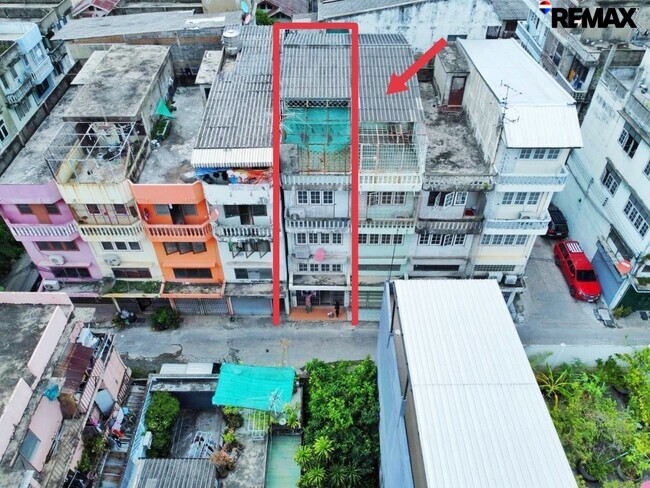 ขายอาคารพาณิชย์ 4 ชั้น บางซื่อ ใกล้ MRT เตาปูน เพียง 350 เมตร | 17.1 ตร.ว. พื้นที่ใช้สอย 250 ตร.ม. พร้อมอยู่ ราคาเพียง 3,690,000 บาท