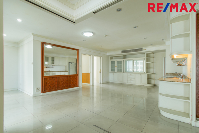 ขายคอนโดติดแม่น้ำเจ้าพระยา Riverine Palce 3ห้องนอน ถ.พิบูลสงคราม นนทบุรี ใกล้ทางด่วนศรีรัชฯ