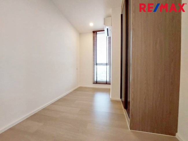 ขายคอนโดวิวแม่น้ำเจ้าพระยา ห้องมุม ชั้นสูง โครงการ De Lapis Charan 81