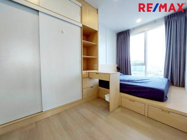 ขายคอนโดวิวแม่น้ำเจ้าพระยา ห้องมุม ชั้นสูง โครงการ De Lapis Charan 81