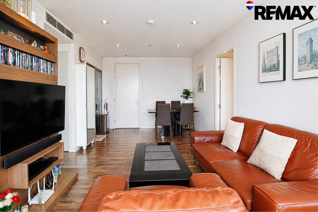 ขายคอนโด The Room Sathorn-Taksin 67.81 ตร.ม. ชั้น 18 วิวเมืองสวย แต่งครบ พร้อมอยู่ ติดถนนใหญ่ ใกล้ BTS