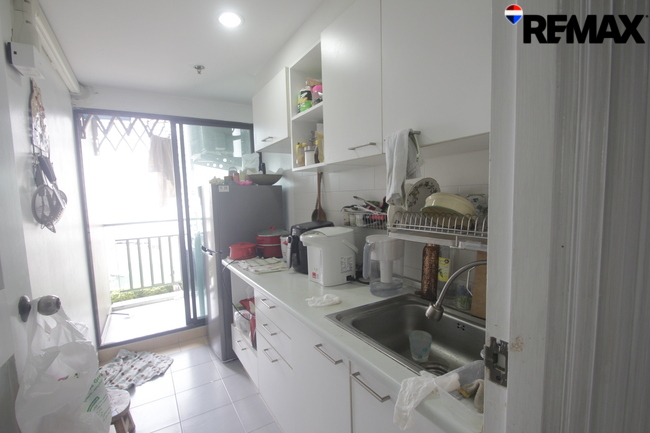 ขายขาดทุนแถมเฟอร์นิเจอร์ทุกรายการในห้อง คอนโดลุมพินีเพลสปิ่นเกล้า2 ใกล้เซ็นทรัลปิ่นเกล้า 34 ตร.ม ชั้น7 วิวสวน เฟอร์ แอร์ พร้อมอยู่ ซื้อลงทุนหรืออยู่เอง ราคานี้ไม่มีอีกแล้ว