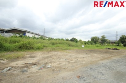 ขายบ้านเดี่ยว ลัดดารมย์ อิลิแกนซ์ ราชพฤกษ์–รัตนาธิเบศร์ 184 ตร.วา 485 ตร.ม. หลังมุมหรู พร้อมสระว่ายน้ำส่วนตัว ใกล้โรงเรียน DBS และเรือนรับรองขนาดใหญ่