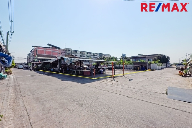 [ขาย] ที่ดิน 174 ตรว. เพชรเกษม 63 (ซอยวัดม่วง) — แปลงสี่เหลี่ยมสวย ทำเลลัดออกได้รอบทิศ!