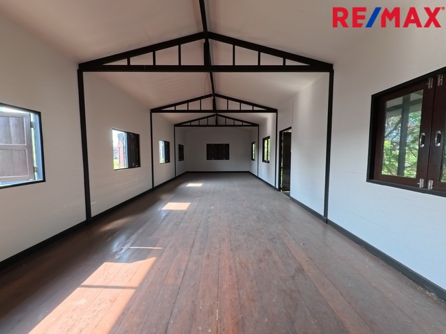 ขายที่ดิน 4-1-67 ไร่ (1,767 ตร.ว.) ซอยเทศบาล 23 (กันตบุตร) สุขุมวิท–สมุทรปราการ ใกล้ BTS โรงเรียนนายเรือ 800 เมตร | ราคา 54,000 บ./ตร.ว.