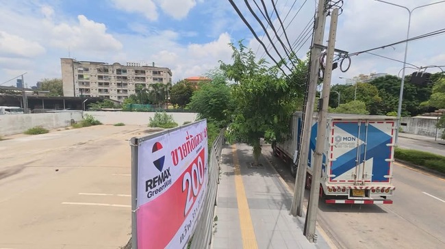 #ขายที่ดิน 200 ตารางวา ทำเลทอง ถนนยานนาวาพระราม3 สาธุประดิษฐ์