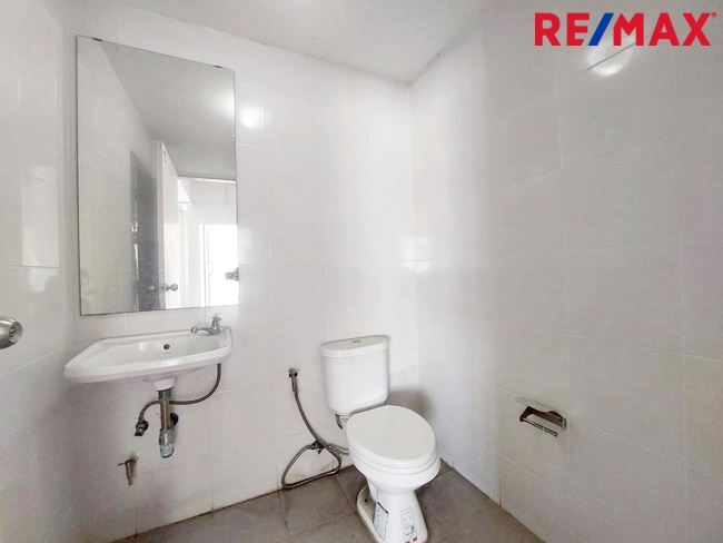 ขายโกดังพร้อมออฟฟิศสำนักงาน 2ชั้นครึ่ง โครงการหมื่นทรัพย์แลนด์