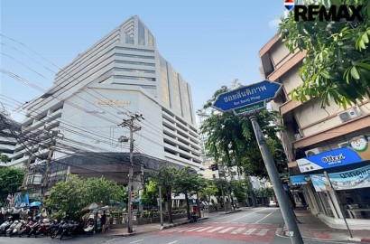 เช่าสำนักงาน อาคารจูเวลเลอรี่ เซ็นเตอร์ ถนนนเรศ สุรวงศ์ บางรัก ชั้น 32 Private penthouse ราคาดีที่สุด ราคาค่าเช่า : 123,000 บาท ต่อเดือน (เฉลี่ยตารางเมตรละ 170 บาท)
