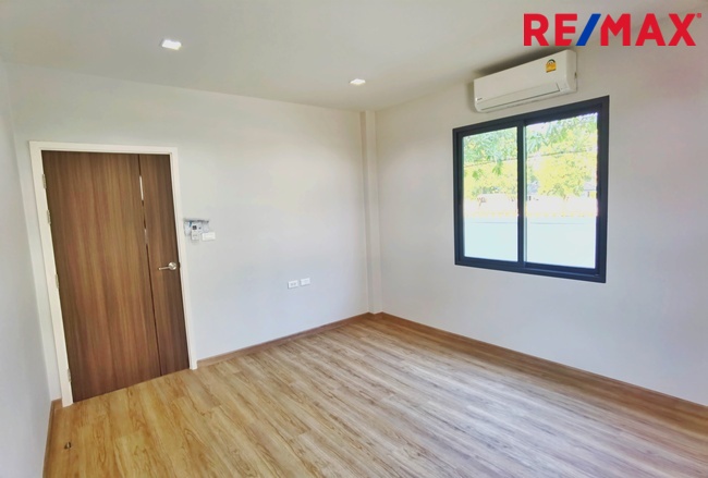 บ้านเดี่ยว กาญจนาภิเษก - 340 ขนาด 106 ตร.วา ซื่อตรง พรีเมี่ยม บางบัวทอง บ้านใหม่ ไม่เคยอยู่ บ้านหลังใหญ่
