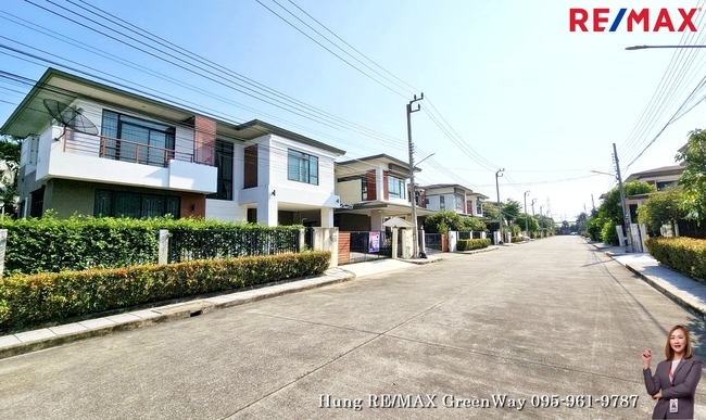 ขายบ้านเดี่ยว ใกล้แม๊คโคร บางบอน ม.ปริญสิริ กาญจนาภิเษก เอกชัย 93.3 ตร.ว. ถนนเมน สภาพดี ทำเลเดินทางสะดวก ใกล้ทางด่วนพระราม2 ขายเพียง 10.95 ล้านบาท