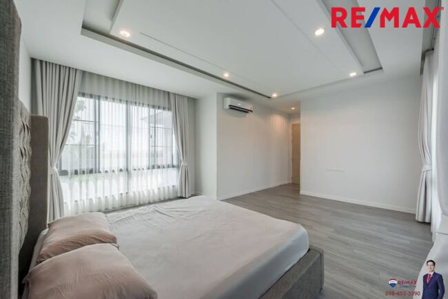 ขายบ้านเดี่ยวหรู Prinn เพชรเกษม 69, หลังมุม Phrase ถนนmain 100 ตร.วา หน้ากว้าง ใหญ่! มี Private Backyard เฉพาะหลังนี้ และมีประกันโครงสร้างถึงปี ก.ค. 2568