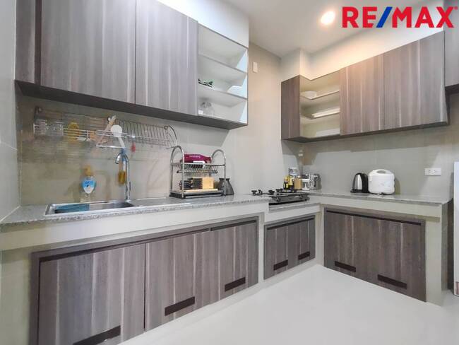 บุราสิริ รังสิต - Burasiri Rangsit บ้านหน้าสวน ติดถนนเมน 16 เมตร ใกล้ทางด่วนอุดรรัถยา (บางพูน)