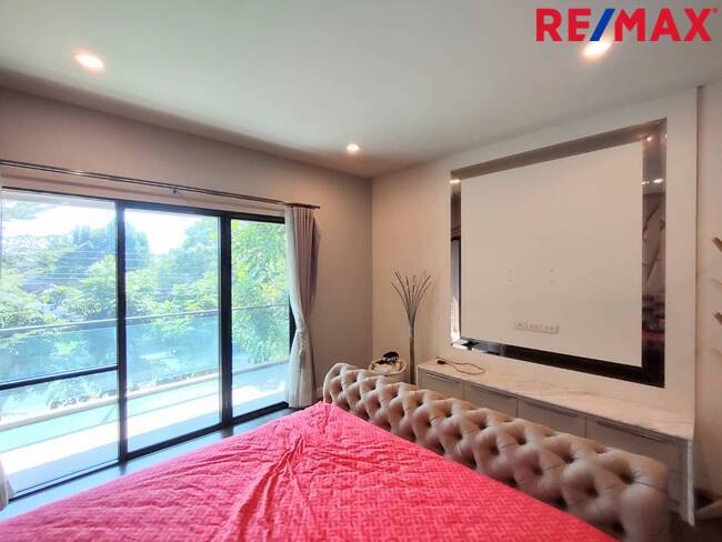 บุราสิริ รังสิต - Burasiri Rangsit บ้านหน้าสวน ติดถนนเมน 16 เมตร ใกล้ทางด่วนอุดรรัถยา (บางพูน)