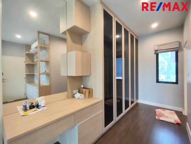 บุราสิริ รังสิต - Burasiri Rangsit บ้านหน้าสวน ติดถนนเมน 16 เมตร ใกล้ทางด่วนอุดรรัถยา (บางพูน)