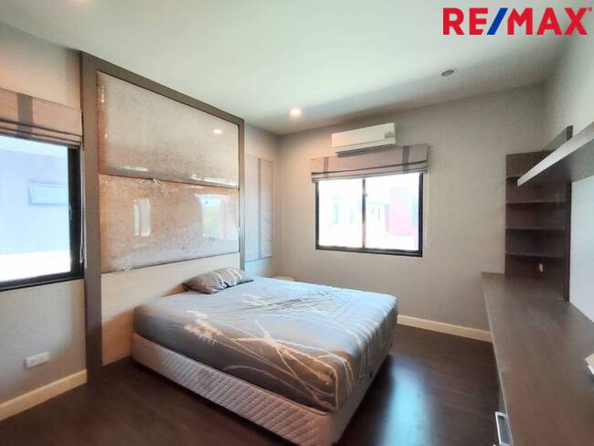 บุราสิริ รังสิต - Burasiri Rangsit บ้านหน้าสวน ติดถนนเมน 16 เมตร ใกล้ทางด่วนอุดรรัถยา (บางพูน)