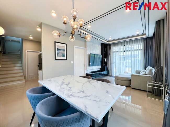 แกรนด์ บริทาเนีย วงแหวน – รามอินทรา (Grand Britania Wongwaen – Ramintra)