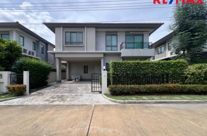 ขาย Life Bangkok Boulevard วงแหวน-พระราม9 (ไลฟ์ บางกอก บูเลอวาร์ด วงแหวน-พระราม9) บ้านเดี่ยวสภาพดี สไตล์โมเดิร์น 3 นอน 3 น้ำ ถนนเมน ใกล้สนามบินสุวรรณภูมิ