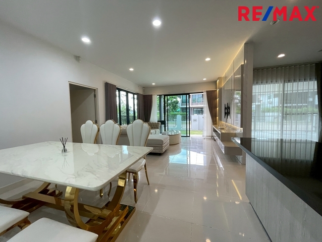 ขายบ้านเดี่ยวบางนา บางบ่อ บุราสิริ บางนา Burasiri Bangna ใกล้เมกา และสนามบินสุวรรณภูมิ