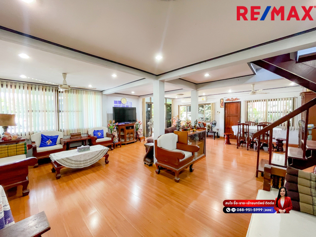 บ้านเดี่ยวปัฐวิกรณ์ – นวมินทร์ 70 - ประเสริฐมนูกิจ43 พื้นที่ดิน 103 ตร.วา 4 ห้องนอน 4 ห้องน้ำ 5 ที่จอด รองรับครอบครัวใหญ่ หรือผู้ที่ต้องการบ้านที่มีพื้นที่เยอะ