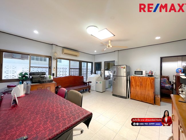 บ้านเดี่ยวปัฐวิกรณ์ – นวมินทร์ 70 - ประเสริฐมนูกิจ43 พื้นที่ดิน 103 ตร.วา 4 ห้องนอน 4 ห้องน้ำ 5 ที่จอด รองรับครอบครัวใหญ่ หรือผู้ที่ต้องการบ้านที่มีพื้นที่เยอะ