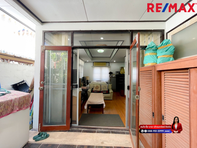 บ้านเดี่ยวปัฐวิกรณ์ – นวมินทร์ 70 - ประเสริฐมนูกิจ43 พื้นที่ดิน 103 ตร.วา 4 ห้องนอน 4 ห้องน้ำ 5 ที่จอด รองรับครอบครัวใหญ่ หรือผู้ที่ต้องการบ้านที่มีพื้นที่เยอะ
