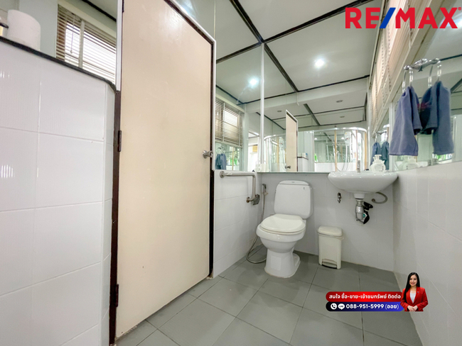บ้านเดี่ยวปัฐวิกรณ์ – นวมินทร์ 70 - ประเสริฐมนูกิจ43 พื้นที่ดิน 103 ตร.วา 4 ห้องนอน 4 ห้องน้ำ 5 ที่จอด รองรับครอบครัวใหญ่ หรือผู้ที่ต้องการบ้านที่มีพื้นที่เยอะ