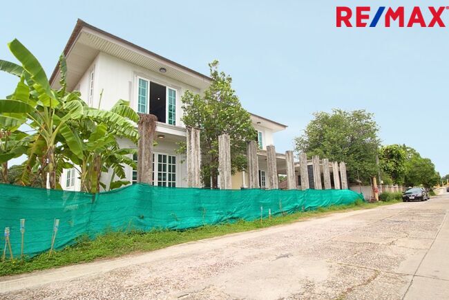 ขายบ้านเดี่ยว หมู่บ้านทวีวัฒนา ซอยทวีวัฒนา 14 ถนนคลองทวีวัฒนา หลังใหญ่ 109 ตรว.