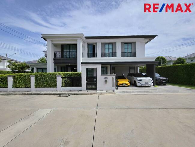ขายบ้านเดี่ยว โครงการ เศรษฐสิริ กรุงเทพ-ปทุมธานี ราคาสุดพิเศษ อายุบ้านเพียง 1 ปี