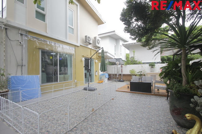 บ้านเดี่ยวคาซ่าวิลล์สุขุมวิท103 Casa Ville Sukhumvit 103 ตกแต่งต่อเติมพร้อมอยู่ 71.7ตารางวา บ้านตัวอย่าง บ้านรุ่นใหญ่ หน้าบ้านไม่มีบ้านตรงข้าม บ้านมุมตรงข้ามสวน หลังแรกของโครงการใกล้ป้อมยาม ทำเลดี