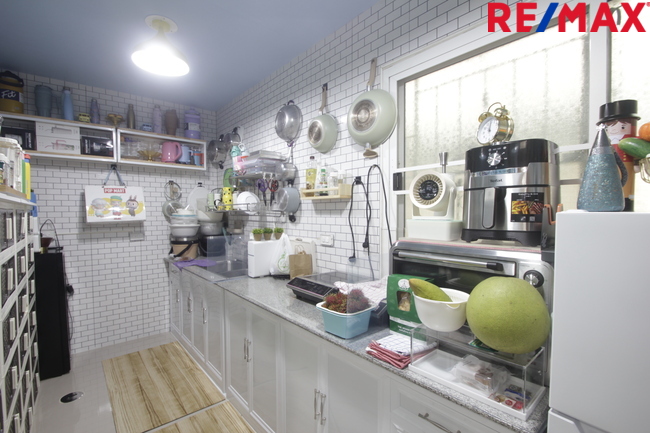บ้านเดี่ยวคาซ่าวิลล์สุขุมวิท103 Casa Ville Sukhumvit 103 ตกแต่งต่อเติมพร้อมอยู่ 71.7ตารางวา บ้านตัวอย่าง บ้านรุ่นใหญ่ หน้าบ้านไม่มีบ้านตรงข้าม บ้านมุมตรงข้ามสวน หลังแรกของโครงการใกล้ป้อมยาม ทำเลดี