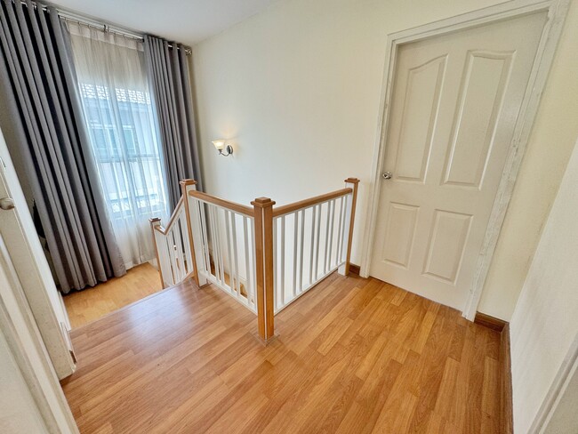 ขายบ้านเดี่ยว ภัสสร 26 (ราชพฤกษ์–ติวานนท์ ) บ้านเฟสท้าย ดีไซน์ใหม่ ต่อเติมครบ พร้อมอยู่ ทำเล ถนน 345 ปทุมธานี