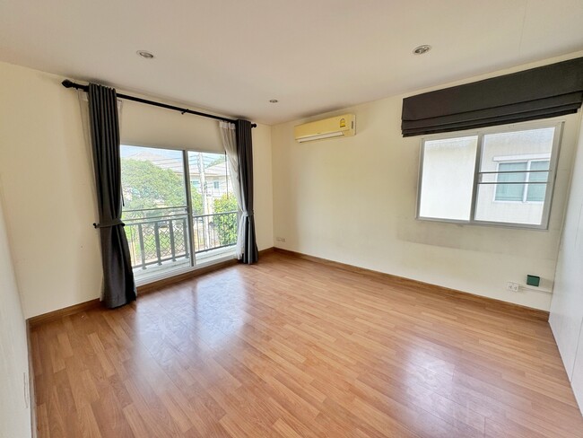 ขายบ้านเดี่ยว ภัสสร 26 (ราชพฤกษ์–ติวานนท์ ) บ้านเฟสท้าย ดีไซน์ใหม่ ต่อเติมครบ พร้อมอยู่ ทำเล ถนน 345 ปทุมธานี