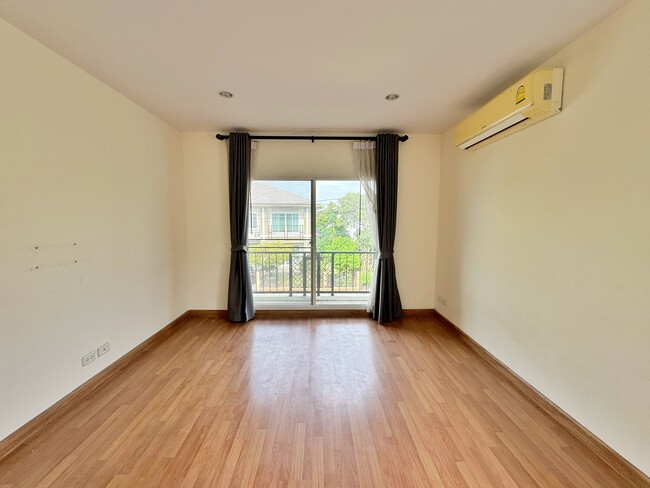 ขายบ้านเดี่ยว ภัสสร 26 (ราชพฤกษ์–ติวานนท์ ) บ้านเฟสท้าย ดีไซน์ใหม่ ต่อเติมครบ พร้อมอยู่ ทำเล ถนน 345 ปทุมธานี