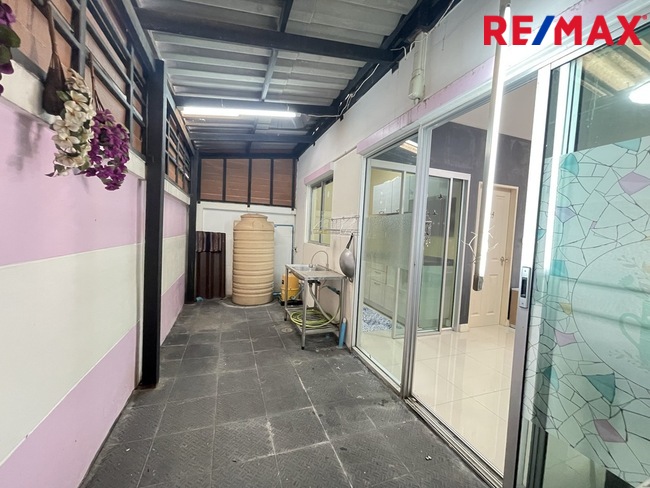 ขายทาวน์เฮาส์ราม2 หมู่บ้านนาราทาวน์ วงแหวน-บางนา