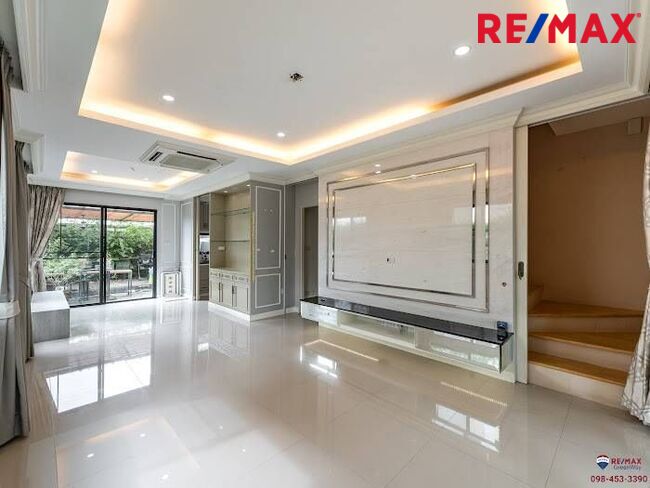 ขาย ทาวน์เฮ้าส์ ทาวน์อเวนิว ฟอร์เต้ พระราม2 ซอย 50, Town Avenue Forte ใกล้ เซ็นทรัลพระราม2 ฟรี** ค่าส่วนกลาง 1 ปี