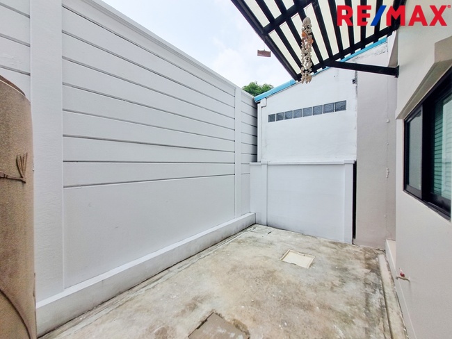ขาย ทาวน์โฮม 3 ชั้น บ้านกลางเมือง พหลโยธิน 50 สายไหม เทพรักษ์ วัชรพล
