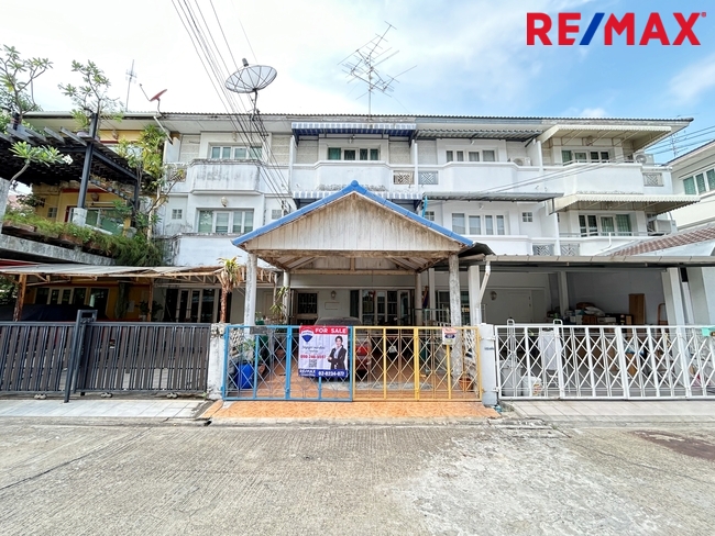 ขาย ทาวน์โฮม 3 ชั้น บ้านสวนธน พาร์ค แกลเลอรี่ รัตนาธิเบศร์ ติดเซ็นทรัลรัตนาธิเบศร์ ใกล้รถไฟฟ้าสายสีม่วง สถานีแยกนนทบุรี 1