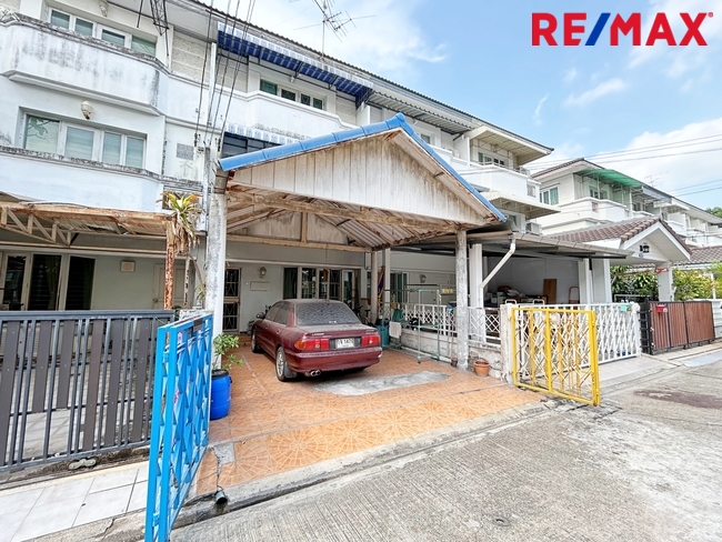 ขาย ทาวน์โฮม 3 ชั้น บ้านสวนธน พาร์ค แกลเลอรี่ รัตนาธิเบศร์ ติดเซ็นทรัลรัตนาธิเบศร์ ใกล้รถไฟฟ้าสายสีม่วง สถานีแยกนนทบุรี 1