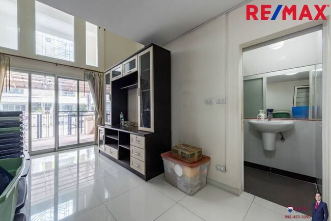 ( มาใหม่! 2024 ) เบลเลอวิลล์ พระราม 2-สุขสวัสดิ์ ซ.18 TownHome /Home Office รูปแบบเฟรนช์ โคโลเนียล ทำเลใกล้กับ โรงพยาบาลบางปะกอก 9 อินเตอร์เนชั่นแนล พระรามสอง