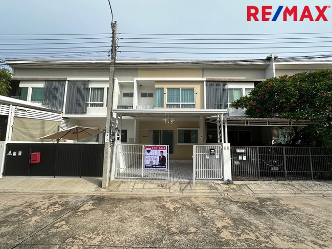 ขายทาวน์โฮมทุ่งครุ หมู่บ้านอินดี้2 ประชาอุทิศ90 แต่งใหม่ Modern Style ใกล้ป้อม รปภ.