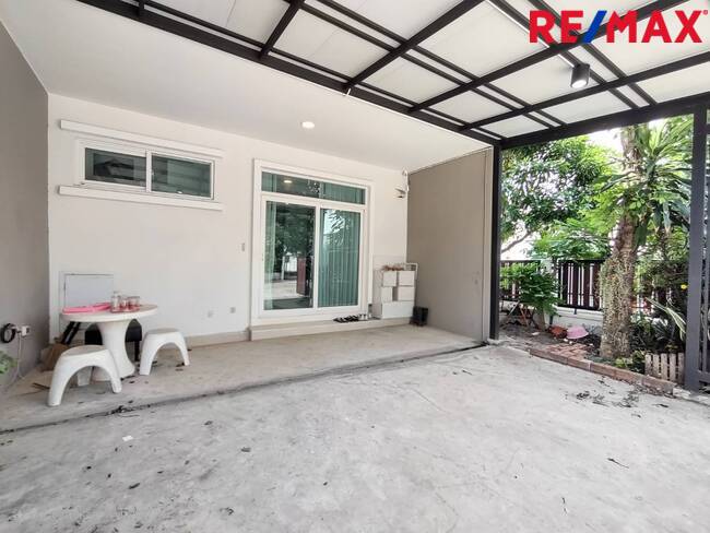 ขายทาวน์โฮม 2 ชั้น กัสโต้ ดอนเมือง-สรงประภา หลังมุม ต่อเติมครบ บ้านสวยพร้อมอยู่ กู้ได้ 100%
