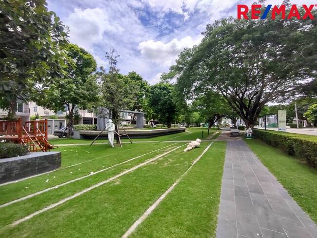 ขายทาวน์เฮาส์ 2 ชั้น คาซ่าซิตี้ ดอนเมือง-ศรีสมาน ใกล้มอรังสิต ใกล้สนามบิน สภาพใหม่ พร้อมเข้าอยู่