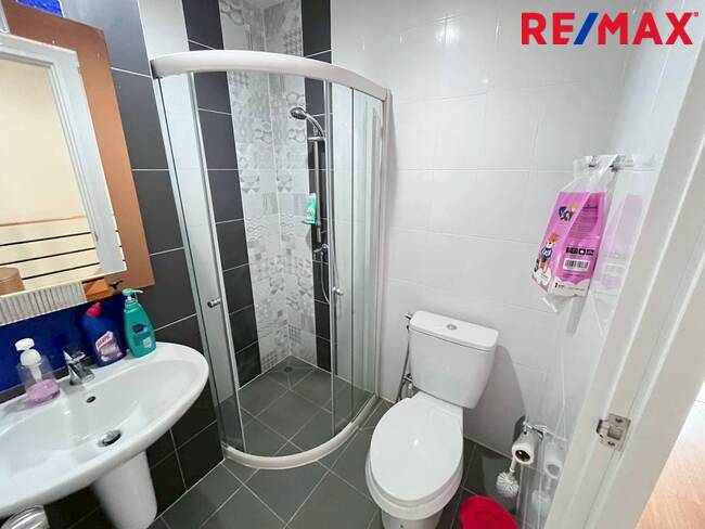 ขายบ้านโกลเด้นนีโอ2 พระราม 2-พันท้ายนรสิงห์ ราคาทุน ต่อเติมพื้นที่ครัว ต่อเติมหลังคาด้านข้าง สภาพสวยพร้อมอยู่